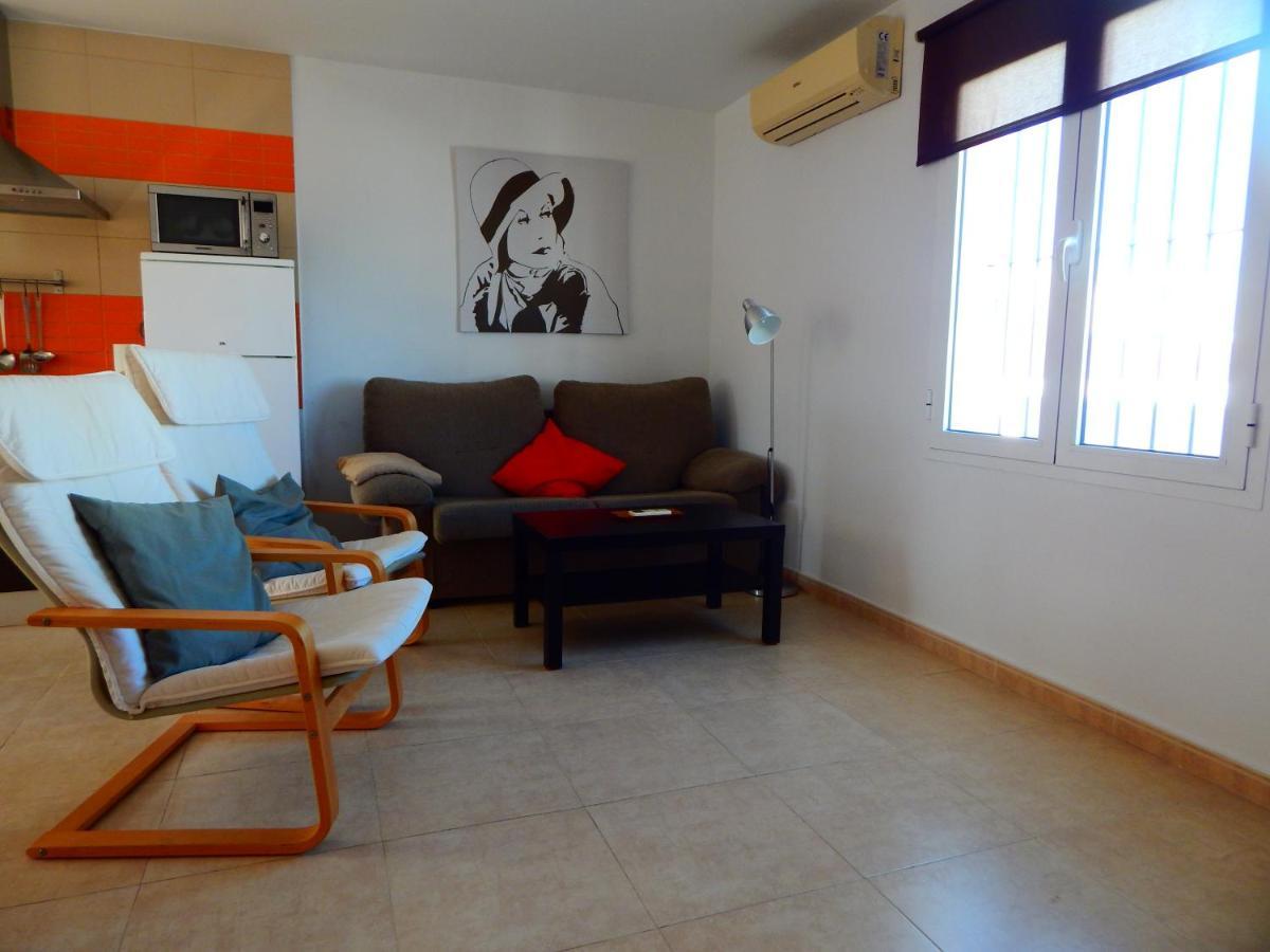 Apartamento Garcia Lorca,Solo Familia Y Parejas Conil De La Frontera Exterior photo