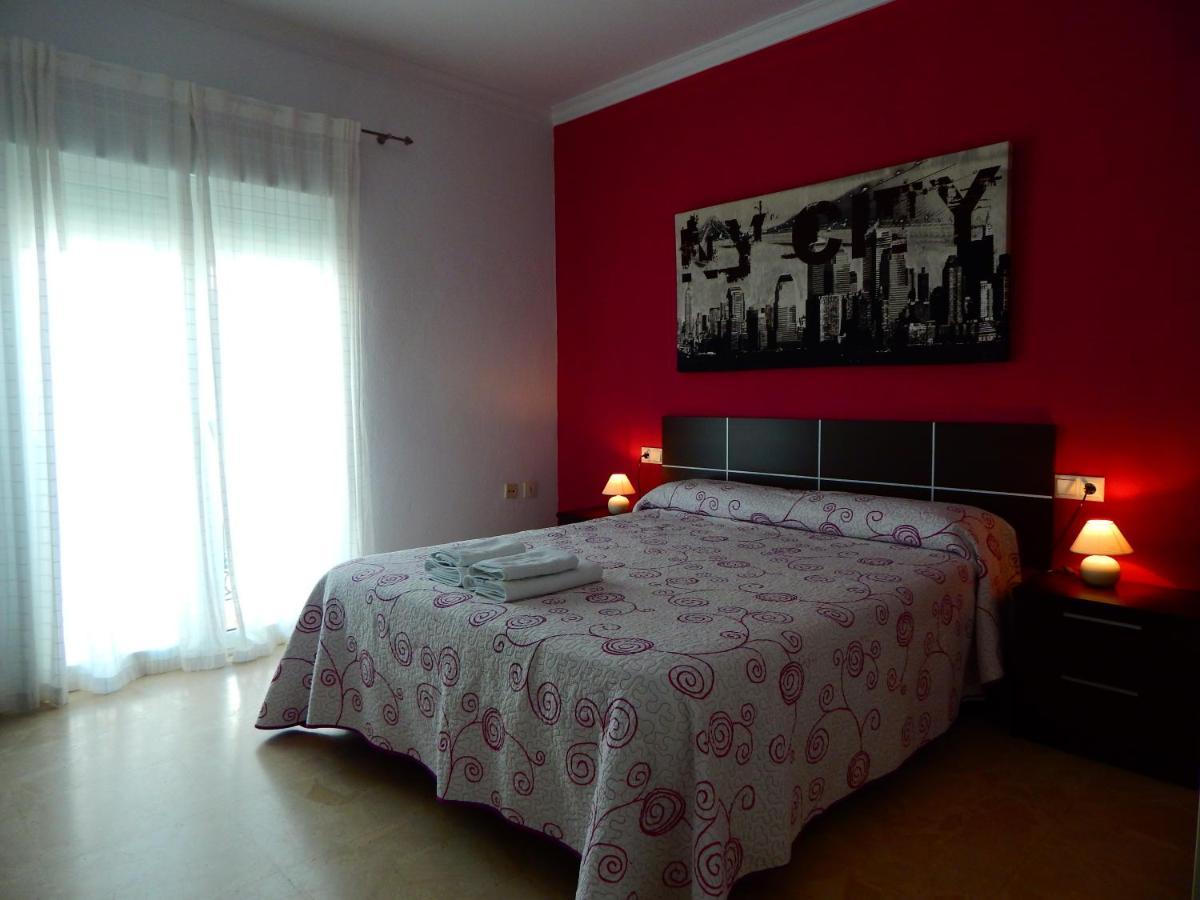 Apartamento Garcia Lorca,Solo Familia Y Parejas Conil De La Frontera Exterior photo