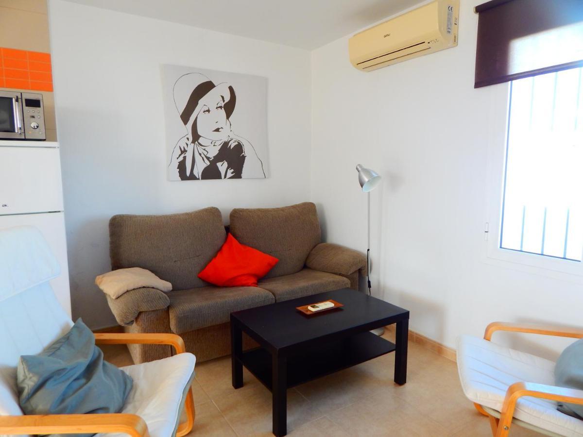 Apartamento Garcia Lorca,Solo Familia Y Parejas Conil De La Frontera Exterior photo